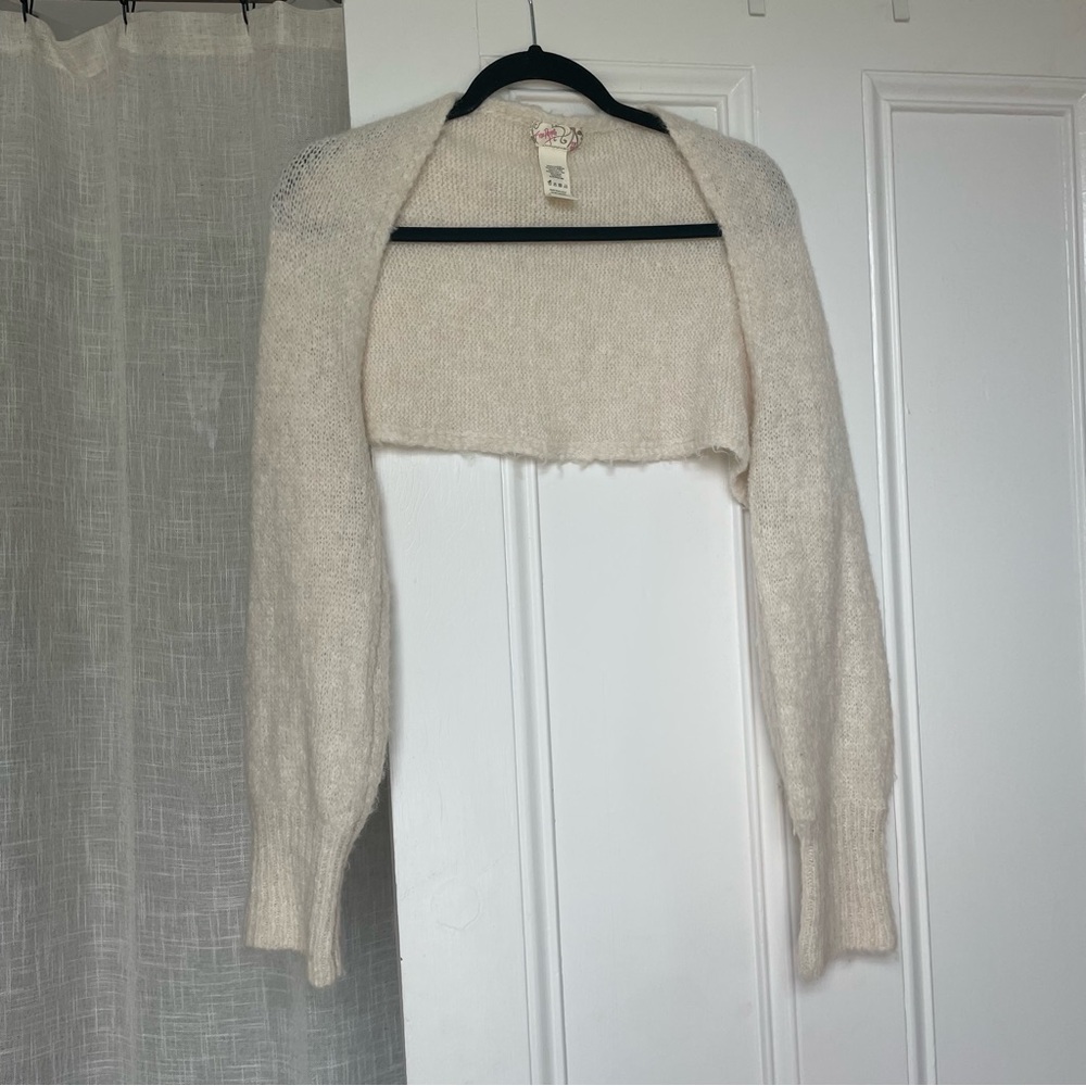 Free people cream colored shrug
